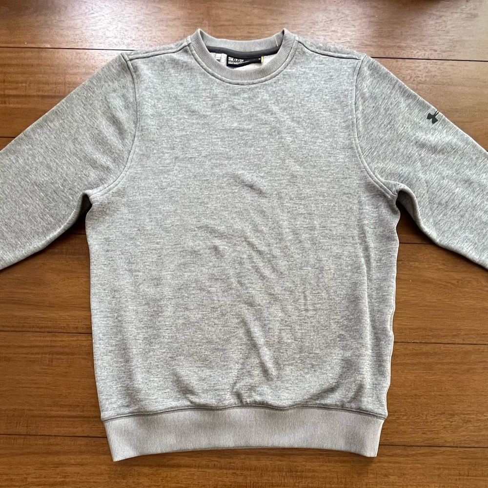 Under Armour Men’s Crew neck sweatshirt gray size small